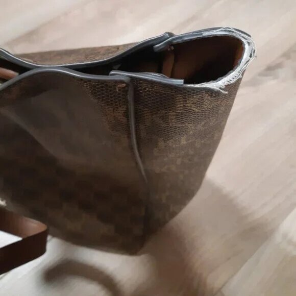 Karl Lagerfeld Adele Tote - Picture 5 of 7